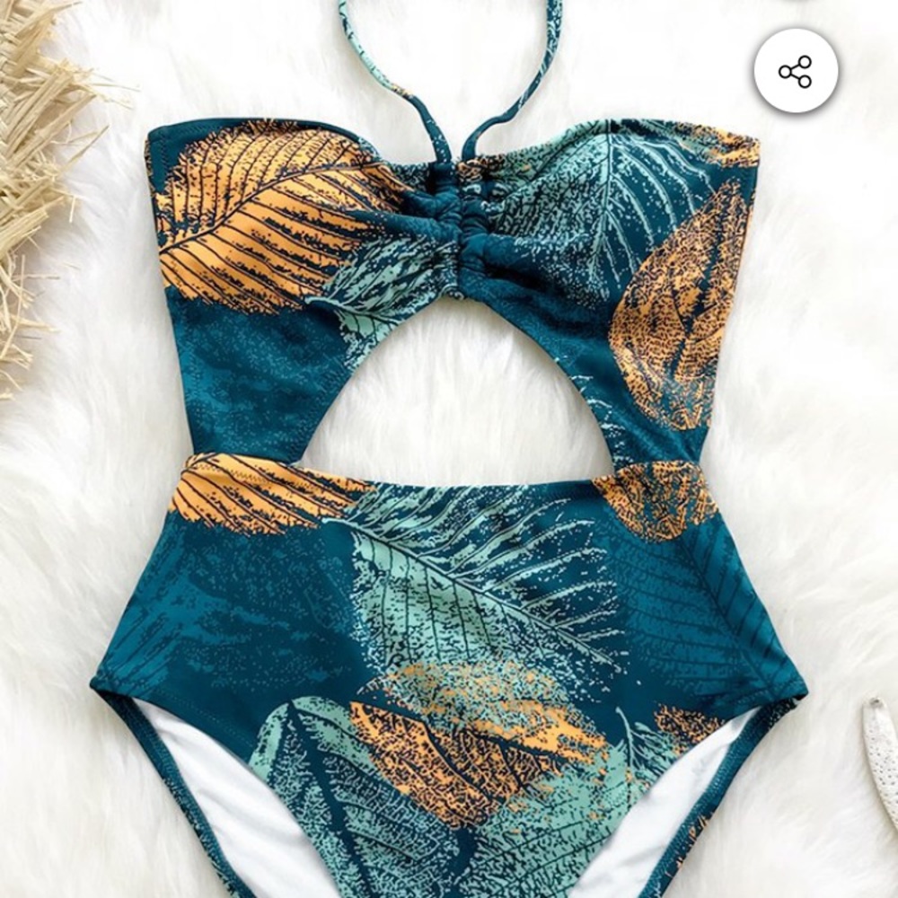 CUPSHE TROPICAL ONE PIECE
